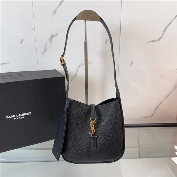 2026224192628445 240